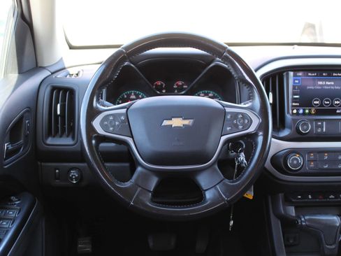 Used 2021 Chevrolet Colorado LT w/ Safety Package RWD image 27