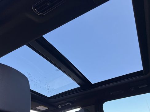 Used 2025 Lincoln Navigator Reserve w/ Jet Appearance Package image 34