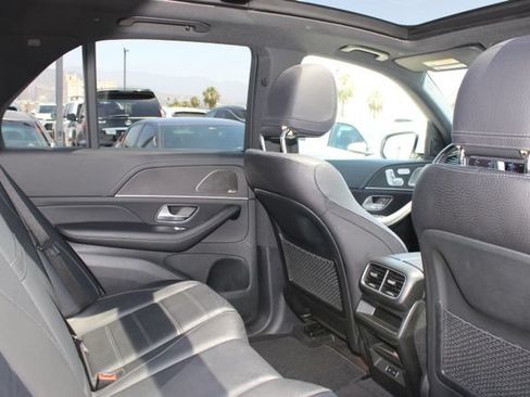 Used 2024 Mercedes-Benz GLE 350 4MATIC image 7