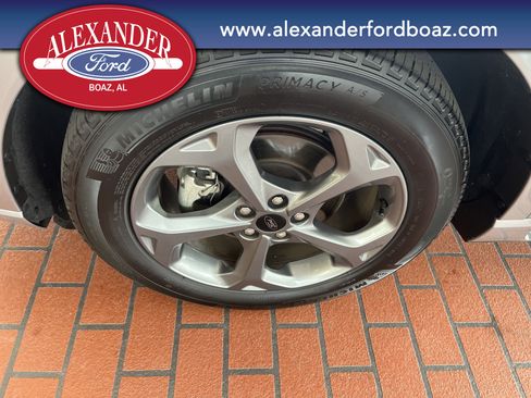 Used 2024 Ford Escape ST-Line image 8