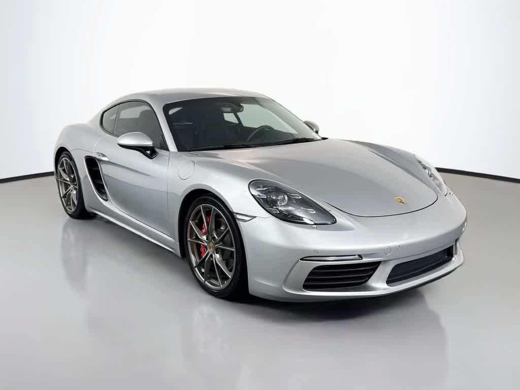 Certified 2024 Porsche 718 Cayman S RWD image 7