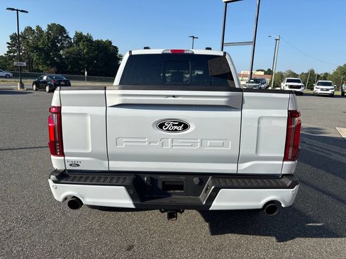 Used 2025 Ford F150 Lariat w/ Equipment Group 502A High AWD/4WD image 8