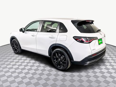 Used 2023 Honda HR-V Sport image 7
