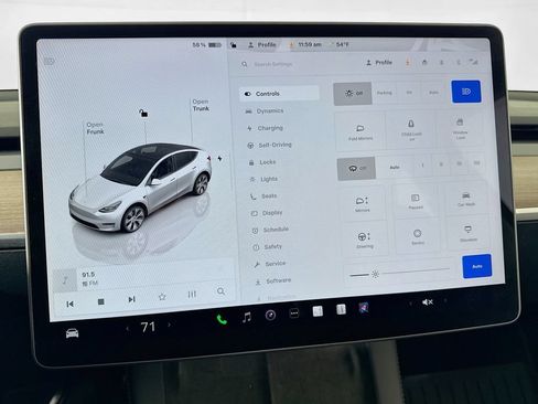 Used 2023 Tesla Model Y Long Range AWD/4WD image 20