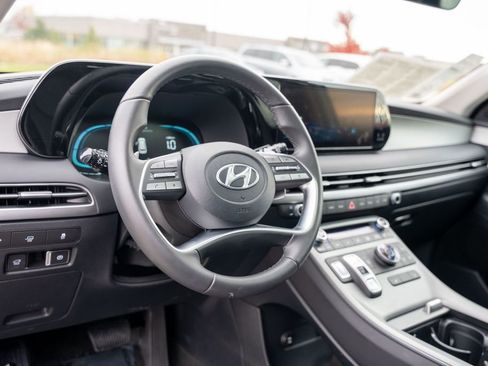 Certified 2025 Hyundai Palisade XRT image 19