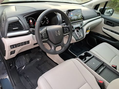 New 2026 Honda Odyssey EX-L image 16