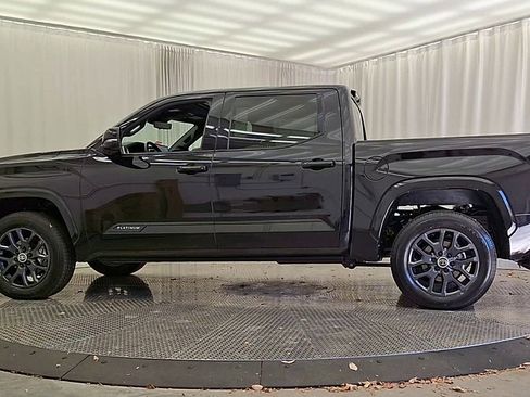 Used 2024 Toyota Tundra Platinum image 2