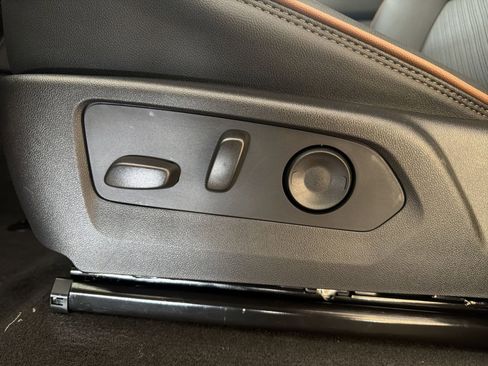 New 2026 GMC Canyon AT4 w/ Technology Plus Package image 14