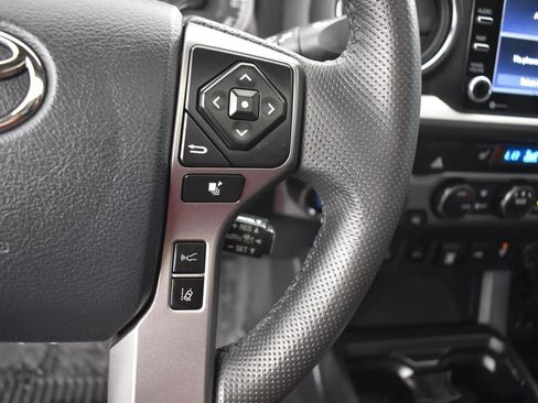 Used 2020 Toyota Tacoma Limited image 20