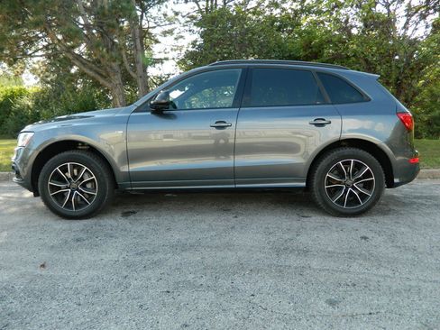 Used 2016 Audi Q5 3.0T Premium Plus w/ Technology Package AWD/4WD image 4
