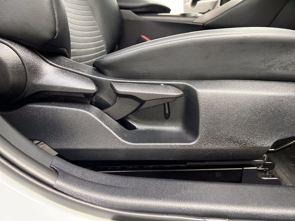 Used 2023 Toyota Camry SE w/ Convenience Package FWD image 26