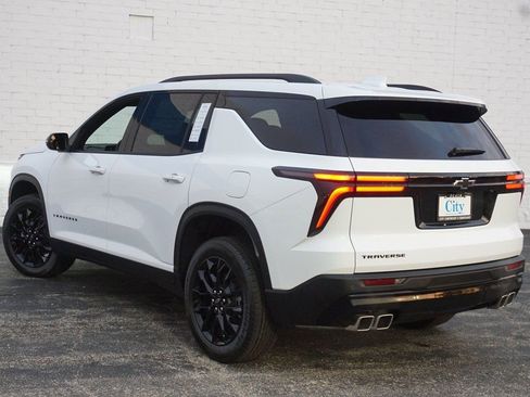 New 2026 Chevrolet Traverse LT w/ Midnight/Sport Edition image 7