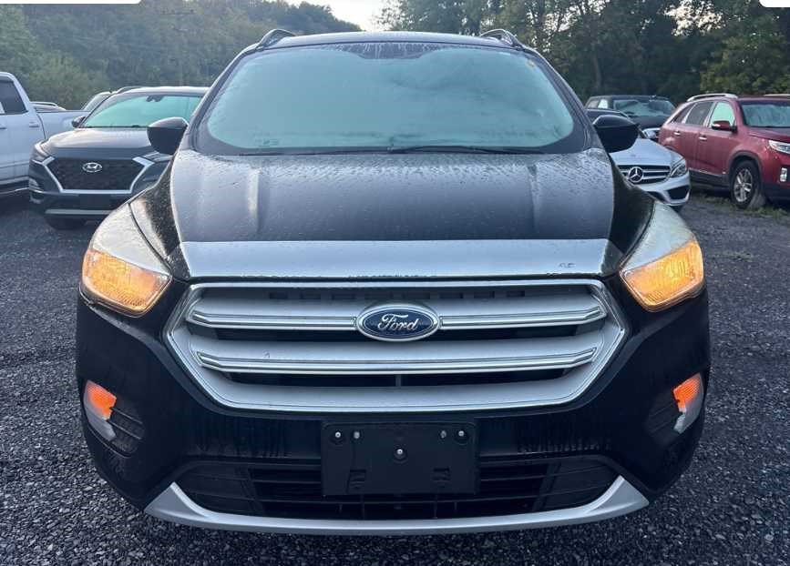 Used 2018 Ford Escape SE AWD/4WD image 2