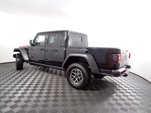 New 2026 Jeep Gladiator Rubicon w/ Steel Power Dome Hood Package AWD/4WD image 14
