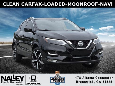 Used 2022 Nissan Rogue Sport SL w/ Premium Package FWD image 1