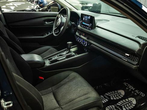 Used 2024 Honda Accord EX image 13
