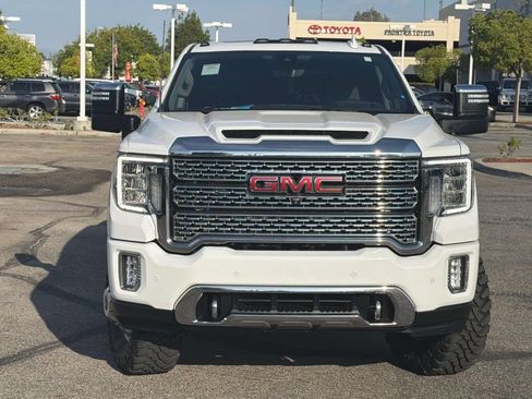 Used 2022 GMC Sierra 3500 Denali w/ Denali Ultimate Package AWD/4WD image 2