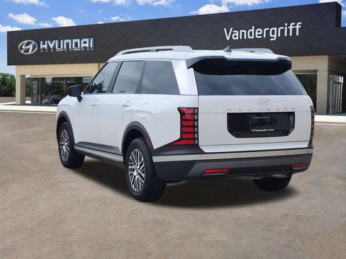 Used 2026 Hyundai Palisade SEL FWD image 3