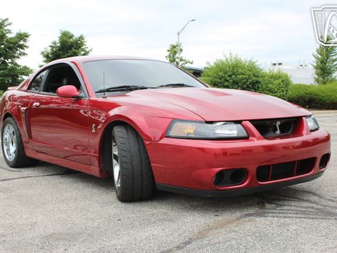 Used 2003 Ford Mustang Cobra RWD image 32