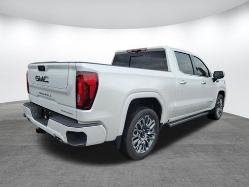 Used 2024 GMC Sierra 1500 Denali Ultimate AWD/4WD image 5