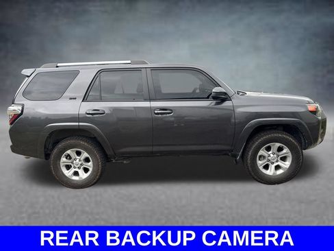 Used 2023 Toyota 4Runner SR5 AWD/4WD image 4