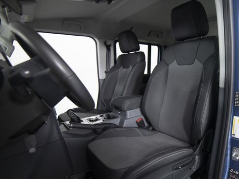 Used 2024 INEOS Grenadier image 29