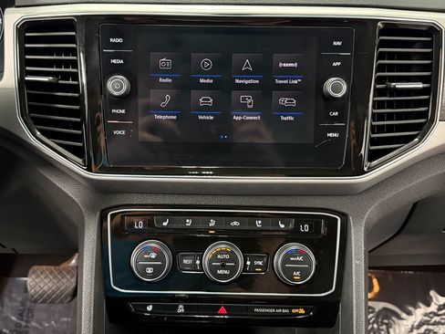 Used 2019 Volkswagen Atlas SEL AWD/4WD image 21