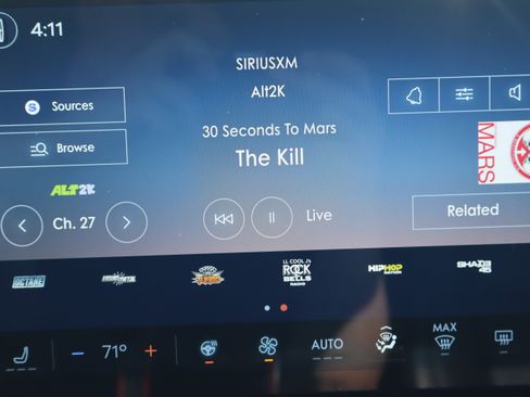 Used 2025 Lincoln Corsair Reserve AWD/4WD image 18