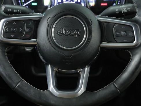 Used 2022 Jeep Wrangler Unlimited Sahara w/ Cold Weather Group image 13