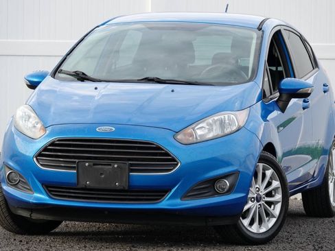 Used 2014 Ford Fiesta SE w/ Equipment Group 201A FWD image 11