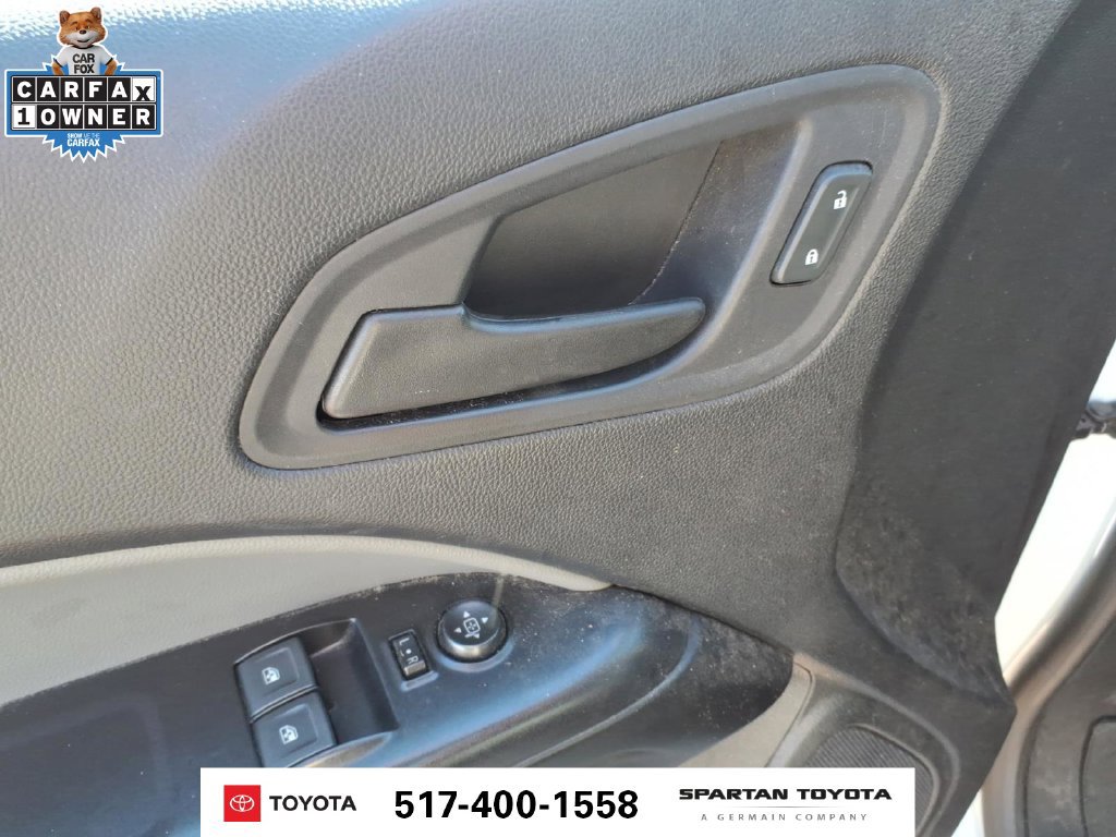 Used 2019 Chevrolet Colorado W/T w/ WT Convenience Package RWD image 13
