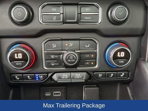Used 2021 Chevrolet Tahoe Premier w/ Premium Package AWD/4WD image 14