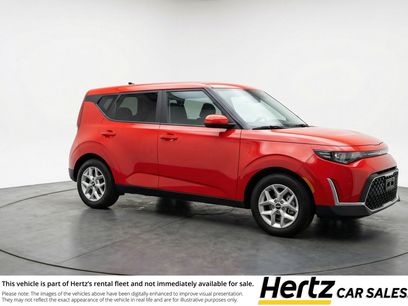 Used 2025 Kia Soul LX w/ LX Technology Package