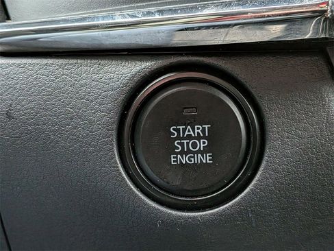 Used 2025 MAZDA CX-30 AWD 2.5 S w/ Preferred Package image 19