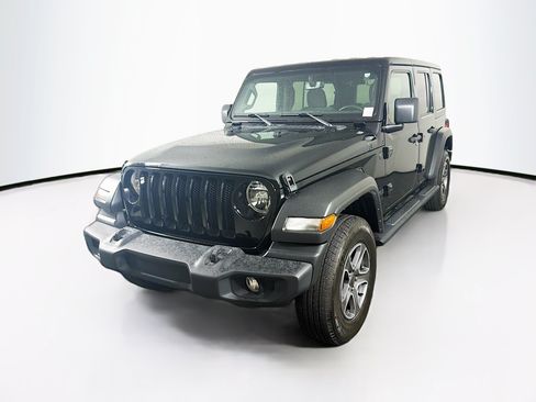 Used 2022 Jeep Wrangler Unlimited Sport AWD/4WD image 3
