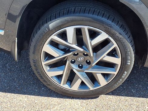 Used 2023 Hyundai Santa Fe Calligraphy image 29