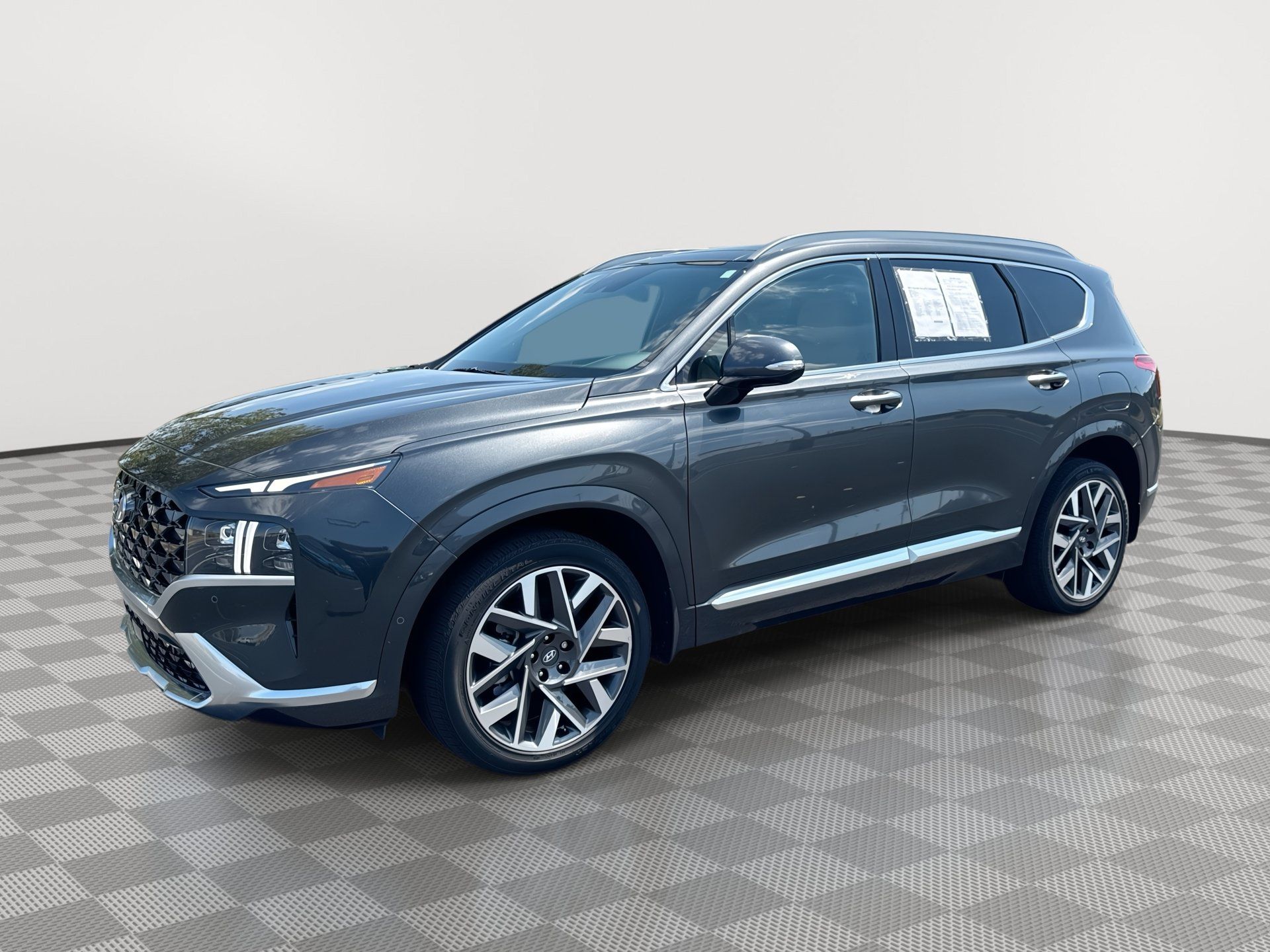 Used 2023 Hyundai Santa Fe Calligraphy w/ Cargo Package FWD image 1