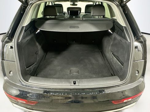 Used 2023 Audi Q5 2.0T Premium w/ Convenience Package AWD/4WD image 29