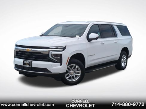 New 2026 Chevrolet Suburban LS RWD image 1