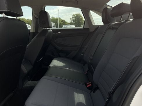 New 2025 Volkswagen Jetta SE image 33