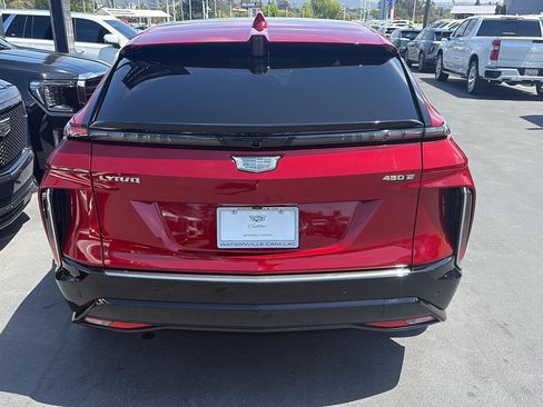 Used 2024 Cadillac Lyriq Luxury RWD image 21