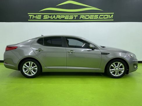 Used 2013 Kia Optima EX image 19