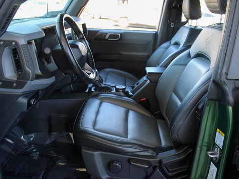Used 2024 Ford Bronco Everglades AWD/4WD image 15