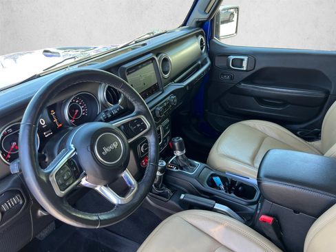 Used 2018 Jeep Wrangler Unlimited Rubicon AWD/4WD image 10