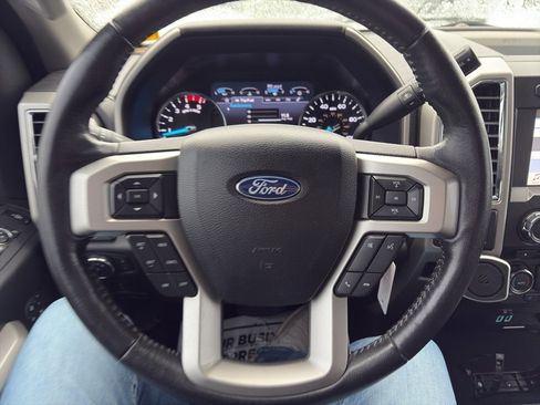 Used 2018 Ford F350 Lariat w/ Lariat Value Package image 15