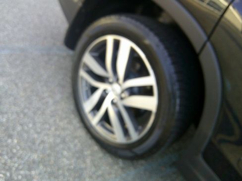 Used 2017 Honda Pilot Touring image 35