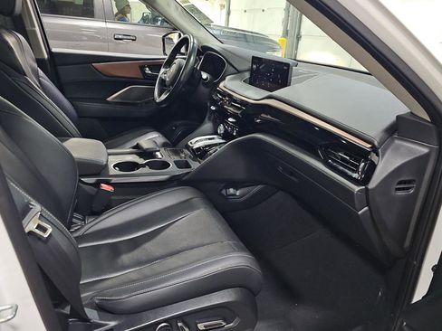 Used 2022 Acura MDX SH-AWD w/ Technology Package image 12