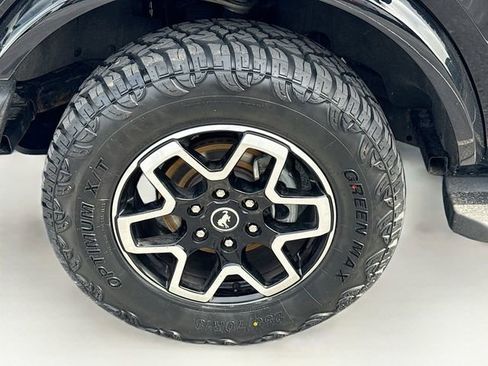 Certified 2022 Ford Bronco Outer Banks AWD/4WD image 40