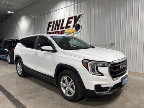 Certified 2024 GMC Terrain SLE image 4