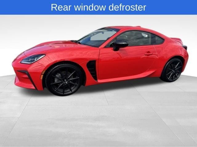 Used 2024 Toyota GR86 Premium RWD image 8
